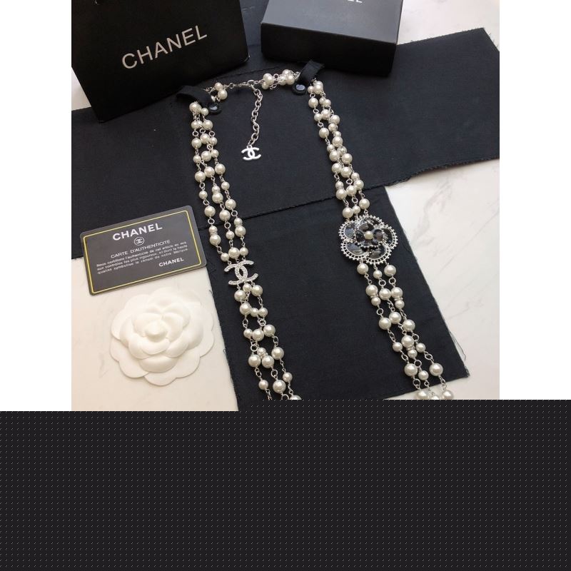 Ch*el brooches